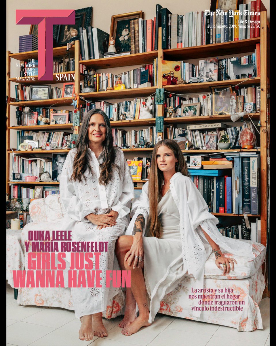 *Este verano en @tmagazinees @oukaleele y su hija, la diseñadora de moda María Rosenfeldt (<a href="/mariarosenfeldt/">paolamariarosenfeldt</a>), nos abren las puertas de su “cabaña vivida” de Chamberí. 
Fotografía: <a href="/mirenpastor/">miren pastor</a>
Entrevista: <a href="/inaki/">Iñaki Ecenarro</a>.laguardia
Maquillaje @martagarbayo_makeup 
Estilismo <a href="/jorgegarciava/">Jorge Garcia </a>