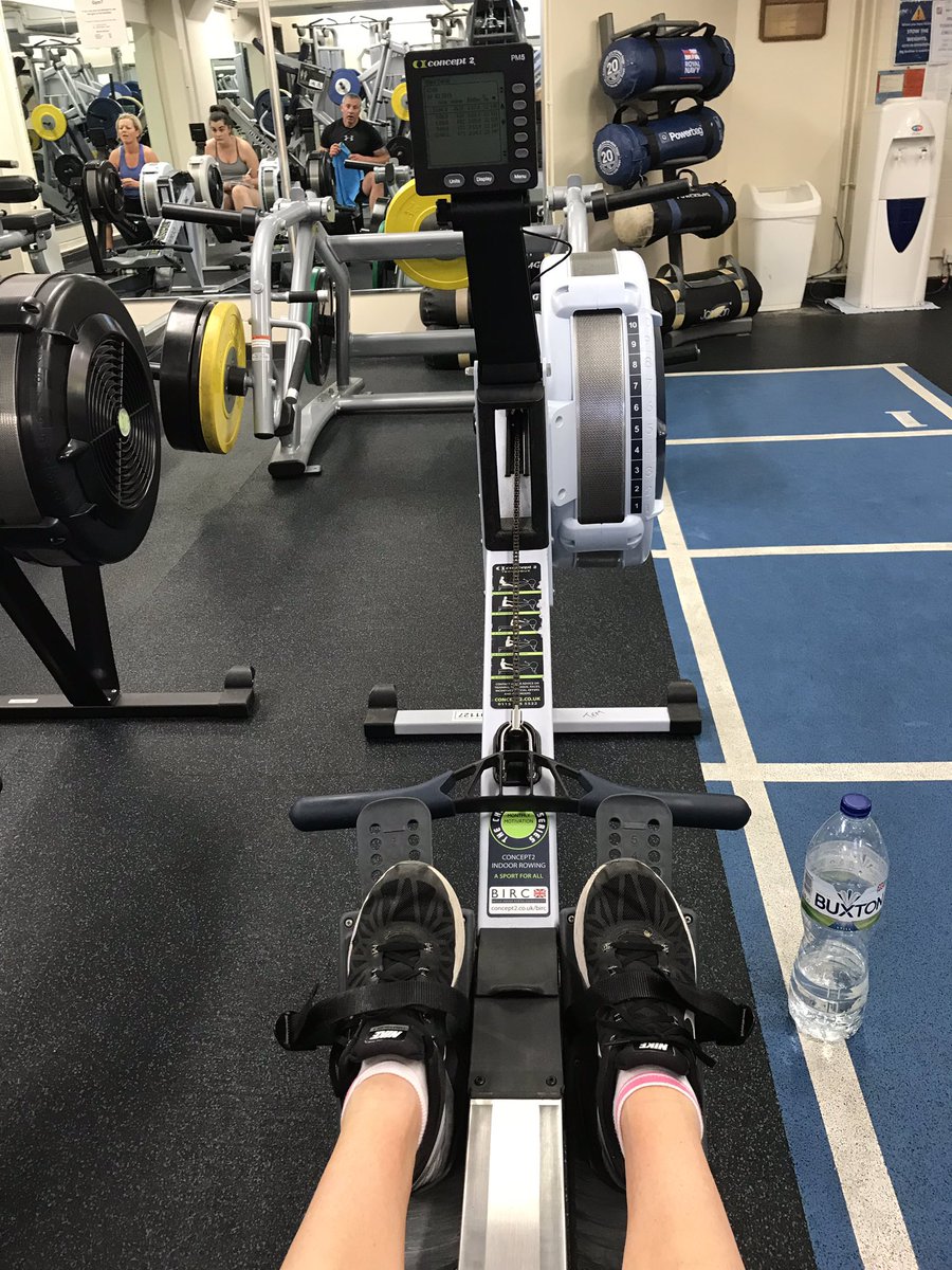 helsbelsrugby's tweet photo. Hello old friend, it’s been a while! Slow & Steady 15 mins back in the seat🚣♀️#returntorow #5weekspostop #rehabworks #backstronger #babysteps 💪💪 https://t.co/eUzN96NSYa