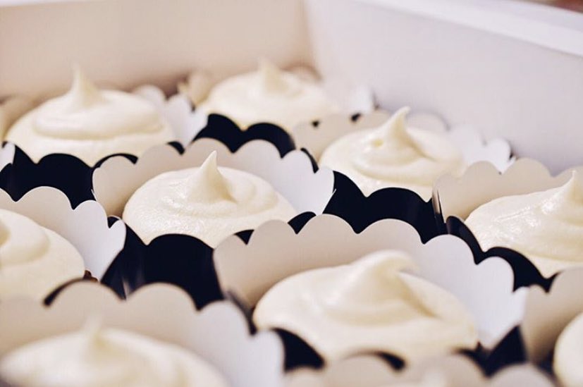 180cbc's tweet photo. https://t.co/yXGtC8IE5c
Here at @180cbc we love a good cupcake, ANY day of the week. Do you?
DM to order yours, todayyy!
#180cbc https://t.co/V08ODyxE3A