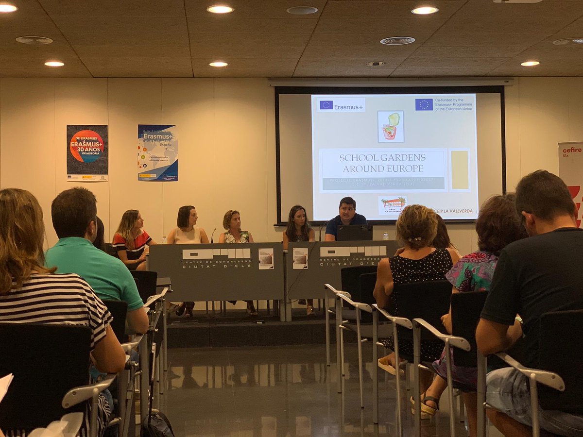 SchoolErasmus's tweet photo. 💪🏼 Gran presentación de @ceiplavallverda @sepiegob @SchoolErasmus https://t.co/rOqRUO1W7K