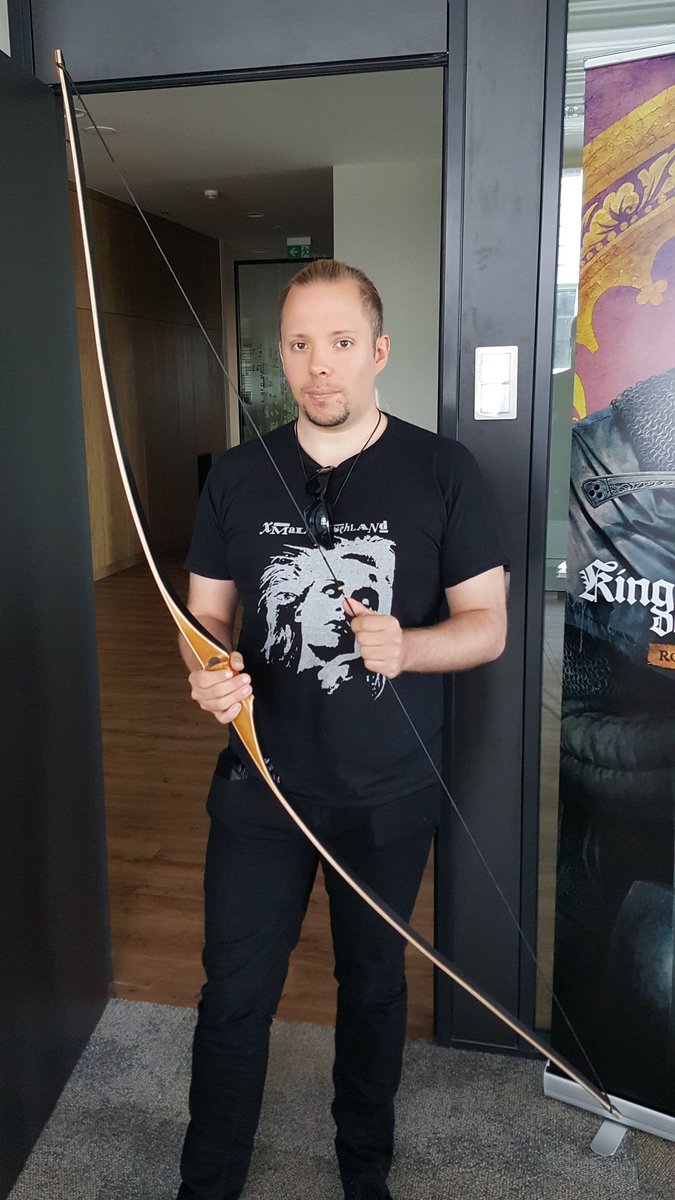 Sir Tobi ⚔🛡 (@sirtobi28) on Twitter photo Our CM <a href="/DrFusselpulli/">Sir Chris of Erkenroide ⚔️🏹🛡️</a> got himself a treat. A 30lbs longbow. Nothing huge... just a nice hobby bow. I am sure @Bryionak appreciates. Our CM <a href="/DrFusselpulli/">Sir Chris of Erkenroide ⚔️🏹🛡️</a> got himself a treat. A 30lbs longbow. Nothing huge... just a nice hobby bow. I am sure @Bryionak appreciates.