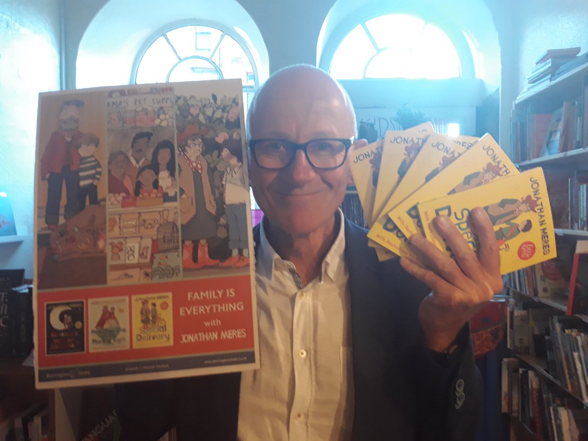 BarringtonStoke's tweet image. 📚COMPETITION TIME📚
Following our lovely #SpecialDelivery event with @JonathanMeres last week, we're thrilled to have signed copies of all three of his fab Little Gems up for grabs! Two sets to be won. Just RT and follow by 11pm 10/07 🎉