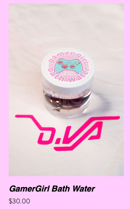 Watch Belle Delphine's leaked NSFW photo on TwXstars