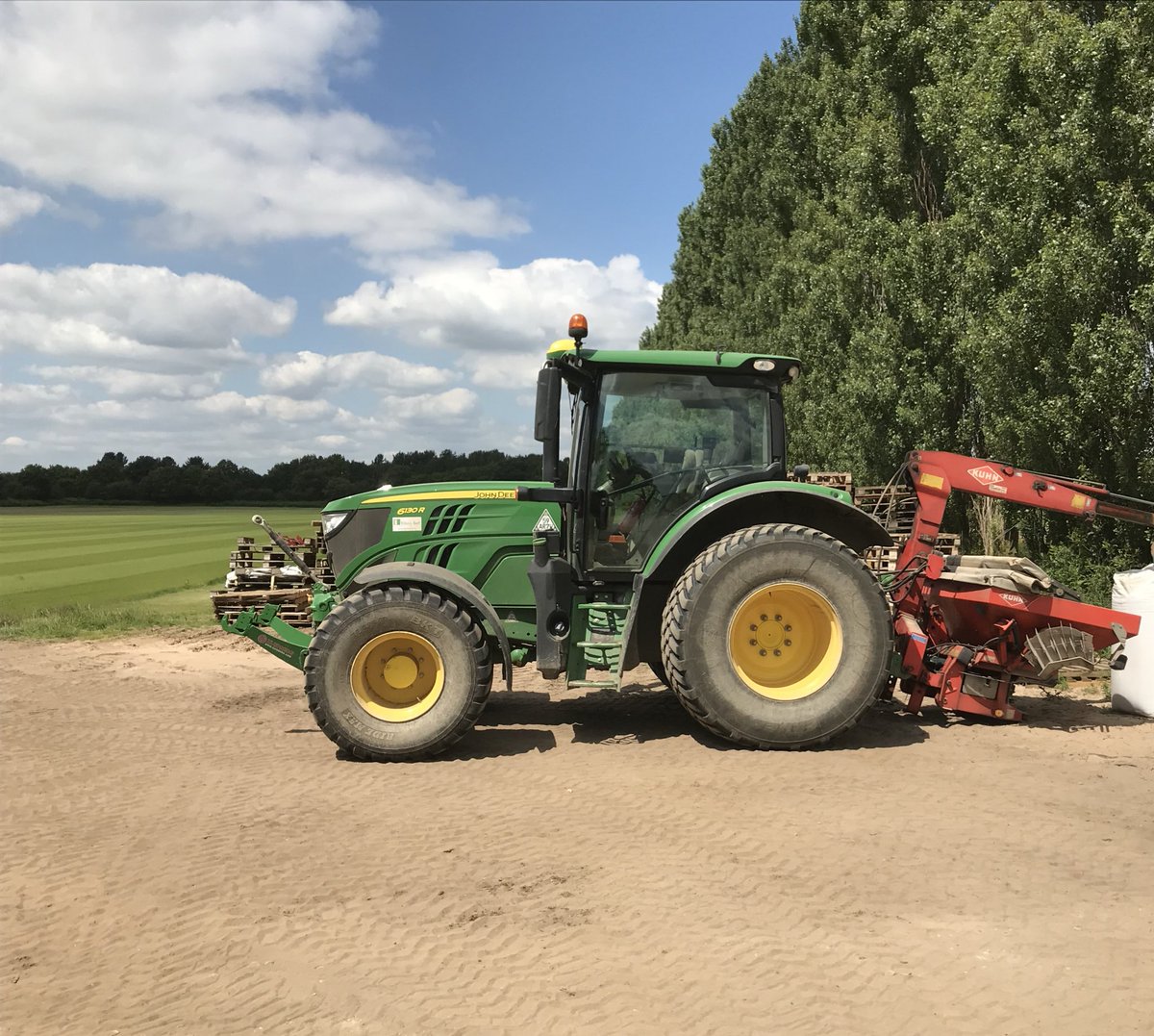 tillersturf's tweet photo. Another Busy Day @tillersturf 
#turfproduction https://t.co/ywNokELzTf