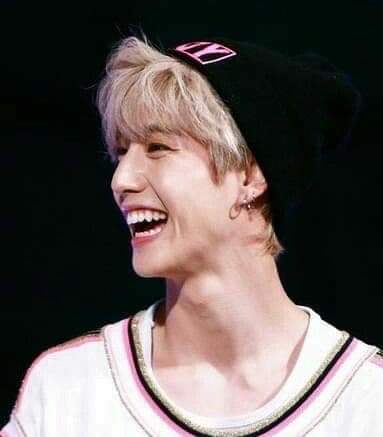 LeandraTuan's tweet photo. A real definition of visual
Talented visual
Vocal 👍
Dance 👍
Rap 👍
#MarkTuan https://t.co/JzcIBRveeF