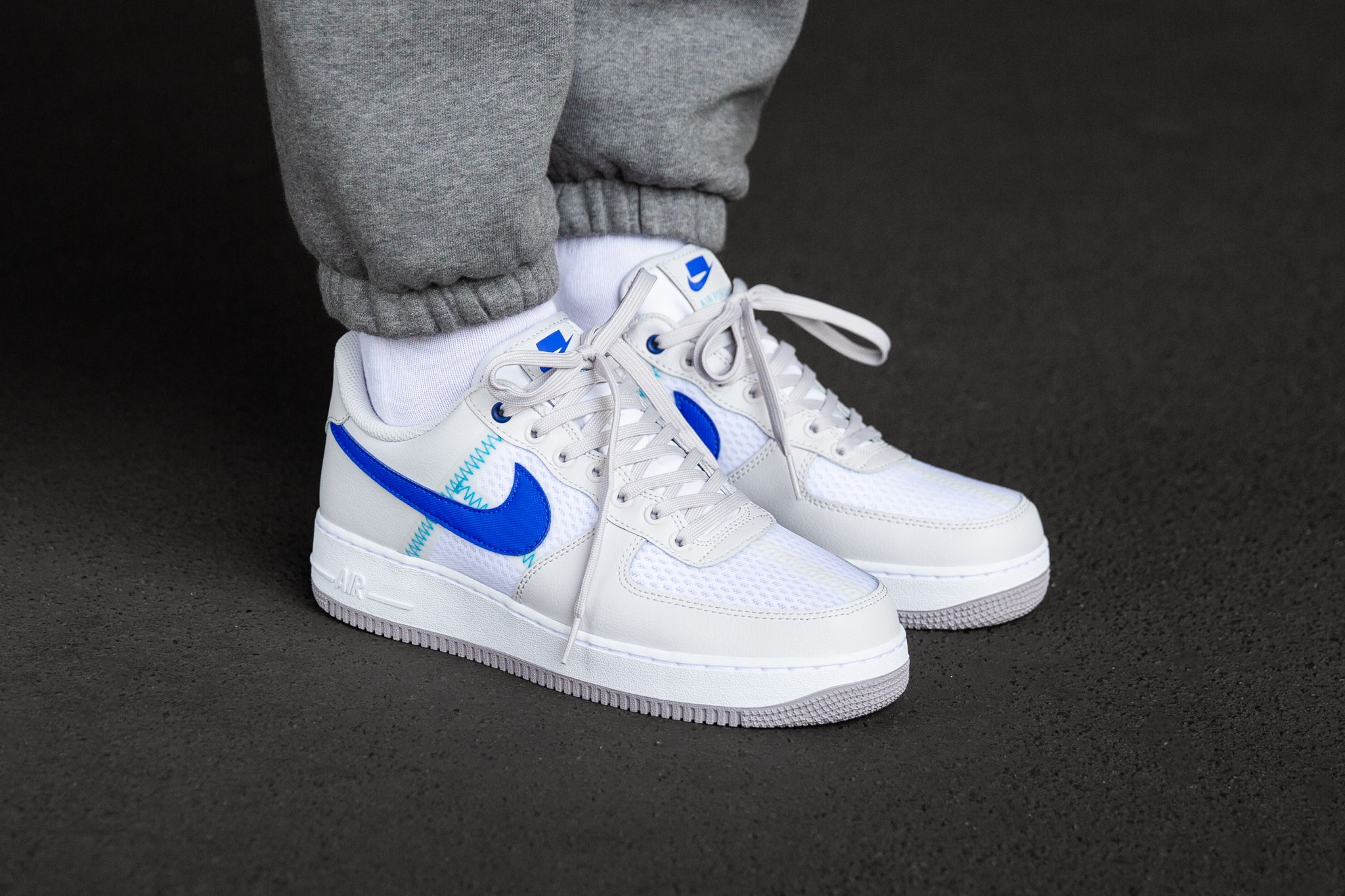 Nike Air Force 1 '07 LV8 1 Atmosphere Grey/Racer Blue - CI0060-001