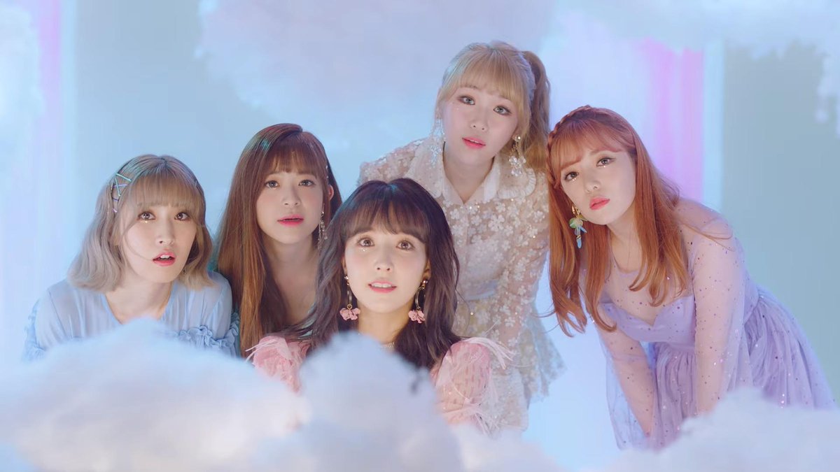 Honey Popcorn frolics among clouds in the second MV teaser for 'De-aes...