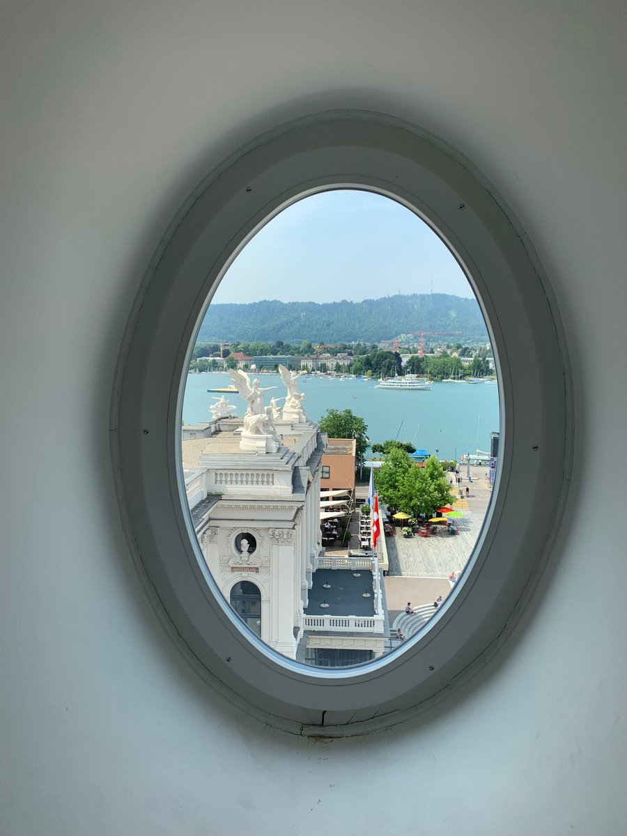 info_cmf's tweet photo. Treffen unsere schweizerischen Mitglieder heute zum Thema #Projektmanagement. Dank geht an unser Mitglied @NZZ für die Bereitstellung der Location.
Ihr wollt auch mal bei einem #CCircle vorbeischauen? Schreibt uns und sichert euch einen unserer Gastplätze! #wearecmf https://t.co/zm32AZreUw