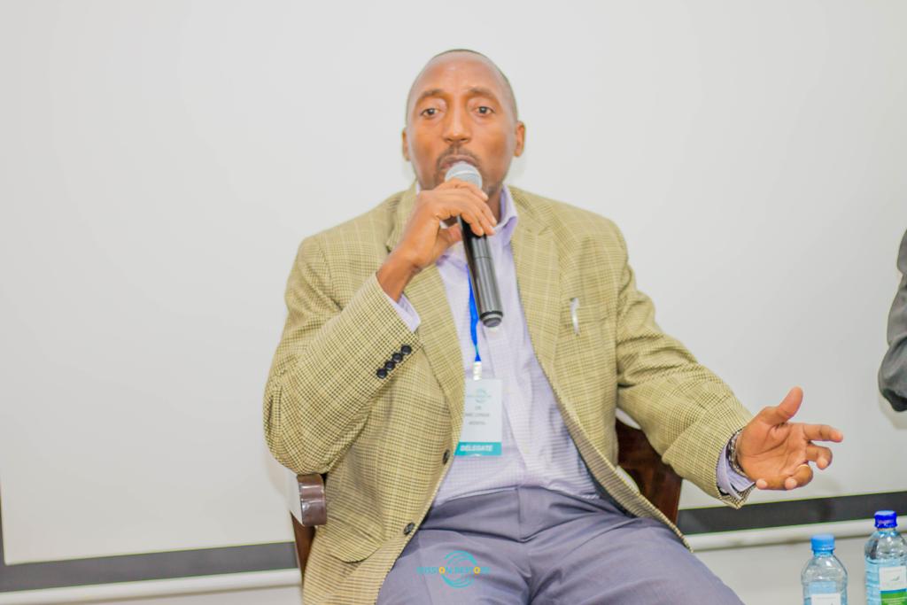 Mission: Restore tweet media