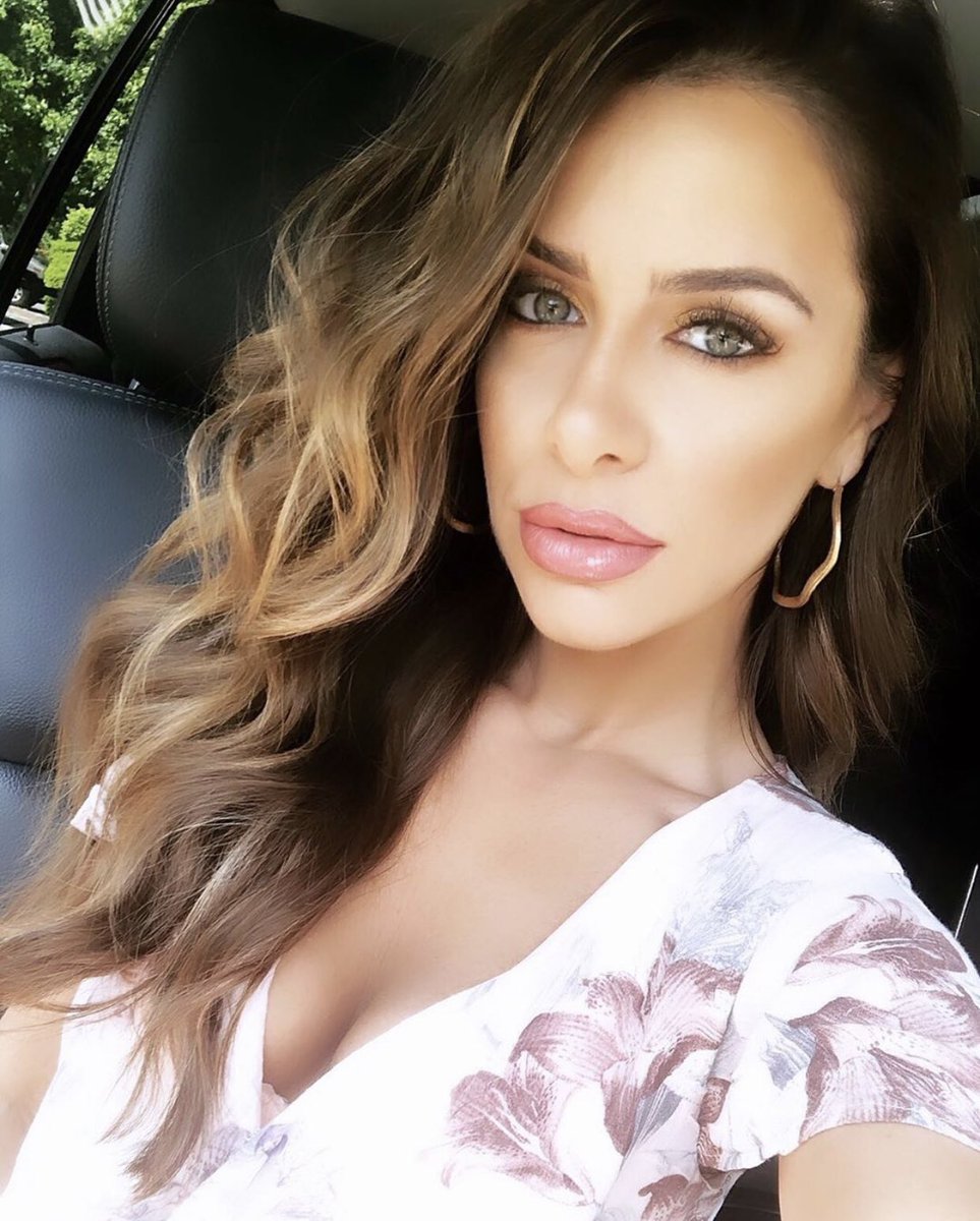 Zoe Bucuvalas Zoebucuvalas Twitter