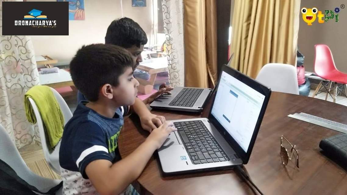 qtpiofficial's tweet image. is connecting students with d world throu STEAM edu (Robotics and AI) will prepare dem 4 d future. Students are having fun building prototypes at Dronacharya&apos;s, Delhi. 
Enrol children for d future world! 
#QtPiinDelhi #QtPiRobotics #Robot #AI #Delhi #STEAMeducation #STEMedu