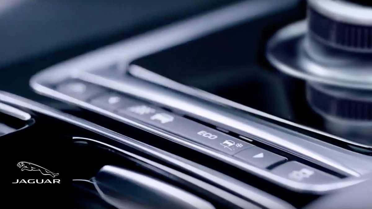 Jaguar F-PACE | JaguarDrive Control dlvr.it/R7krPC | auto24x7.nl #auto24x7 #auto #video