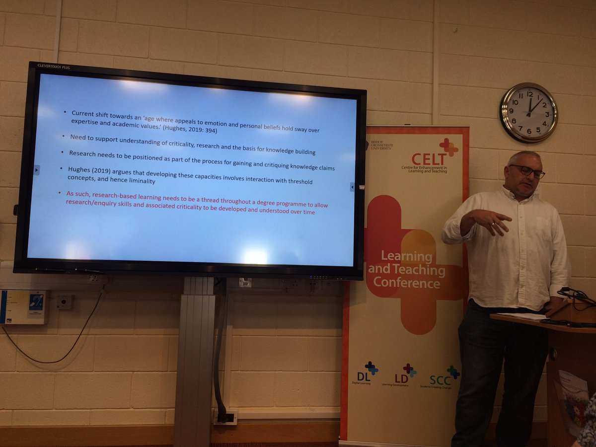 DrAimeeQuicks's tweet photo. @ashleyeducator, Sarah Hemstock and @HEreflections1 on developing research-based learning in an age of alternative facts... fascinating! #bgultc19 @BGULincoln https://t.co/zujbjypZft
