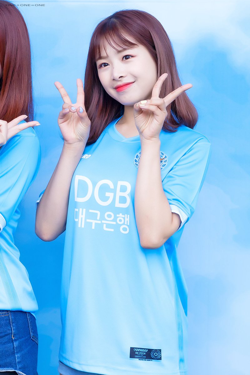 chaekyung_0707's tweet image. [19.05.19] dgb대구은행파크 시축행사 포토타임 #theRuby #예쁜게죄 #에이프릴 #APRIL #김채원 #chaewon #チェウォン #챈사 #허니챈 #챈튜브