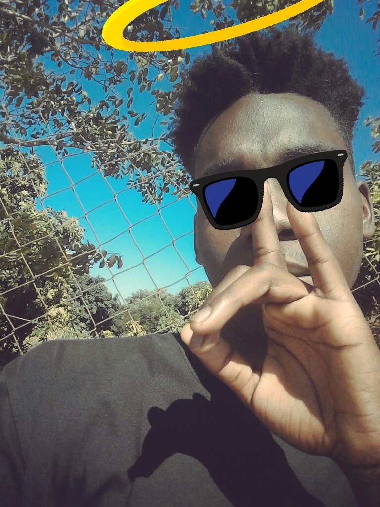 JrRoudMilly's tweet photo. Feelin' sauces do #LoadingEP📼
#Sextafeira #Disponivel https://t.co/51A4MdLmv1