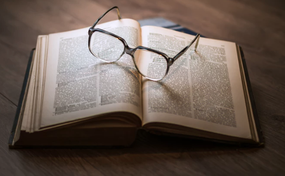 RFupdates's tweet photo. Dr. Craig reviews Alvin Plantinga's book, "Where the Conflict Really Lies: Science, Religion, and Naturalism." #Apologetics #Science #Religion #Naturalism
https://t.co/MoVNJf9S9r https://t.co/aAoYvQJYs3