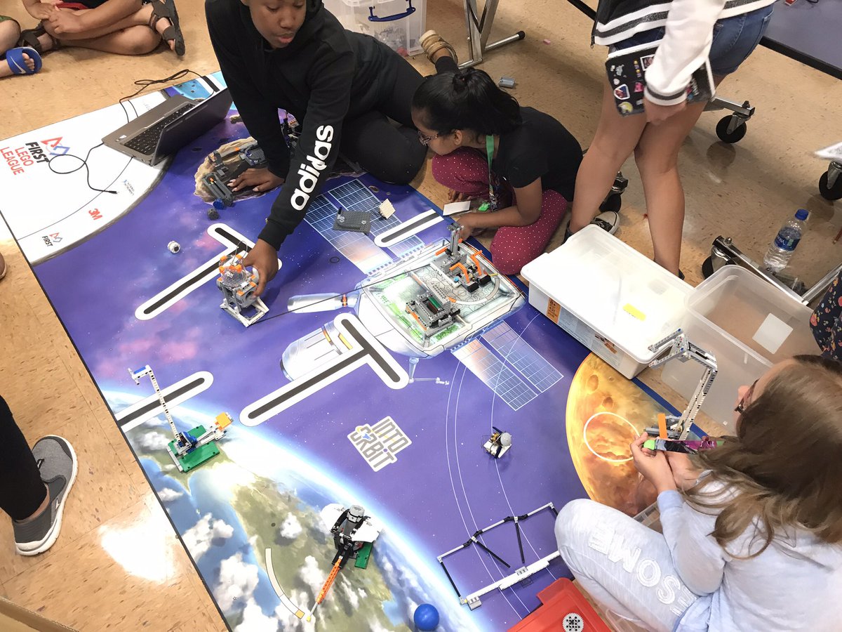 ler8699's tweet photo. Hope everyone had a great time at our free summer camp last week! We did!  We were extremely happy to see how happy all our campers were to come! Well if you don’t want the fun to end, applications for all of our fall progams is now open visit https://t.co/iCPAwDewT9 to apply https://t.co/lLptEdFJr4