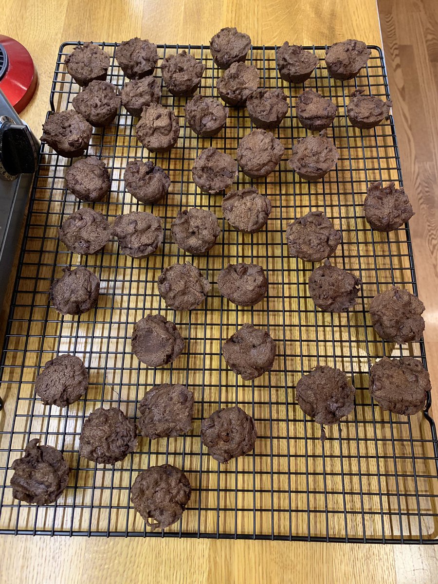 myoptometrist's tweet photo. Setting up for a Bake Sale at Spadina Optometry. My daughter is raising funds for #optometrygivingsight hurry before she sells out. https://t.co/ERjFmWH3Di