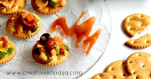 kkCreativeMind's tweet photo. Tea time snacks! (Minus the tea because I am skipping tea/coffee these days)
What's your favourite tea time snacks btw?
#creativekhadija
#pakistaniblog 
#bloggersofpakistan https://t.co/DNMHl9zOvm