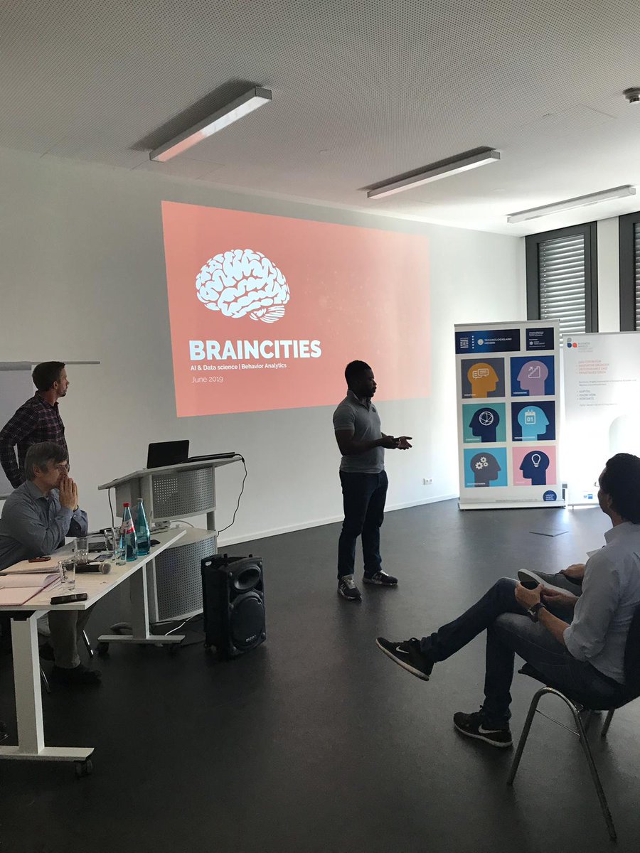BRAINCITIES's tweet photo. Kazé A.Onguene, CEO Braincities Lab presenting Braincities top-notch technology stack enabling decision-makers to identify patterns, detect new trends & predict the future evolutions of their customer needs, workforce & industry mutations at @HS_Fresenius, Frankfurt.
@iconiclabvc https://t.co/Diu2IL5v8d