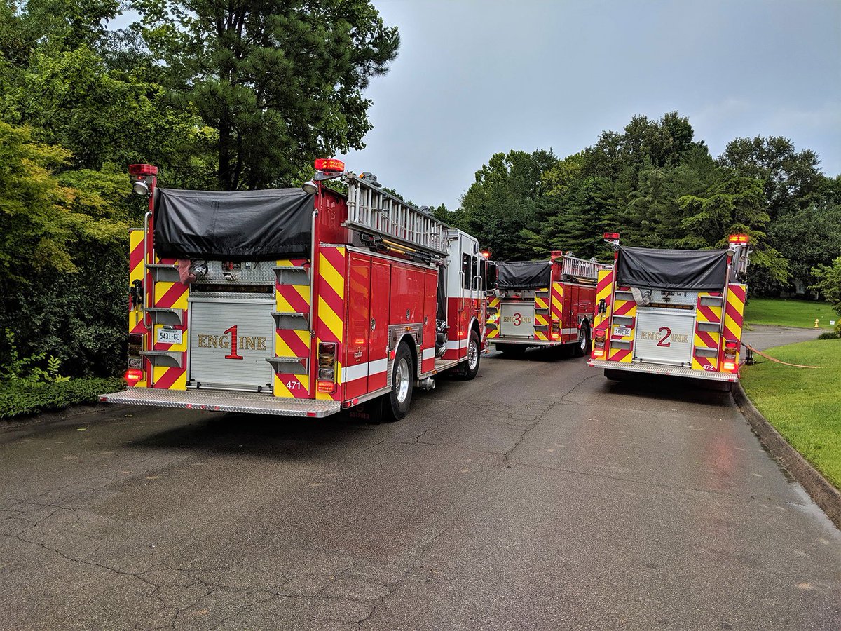 OakRidgeFD's tweet photo. On 7/2 at approx 4:15pm, #ORFD responded to a tree struck by lightning on Baltimore Dr. Energy from the strike ran into a home, sparking a fire from arcing electrical outlets. The homeowner had shut the bedroom door before leaving, which kept flames from spreading. No injuries. https://t.co/NPVQYNSVze