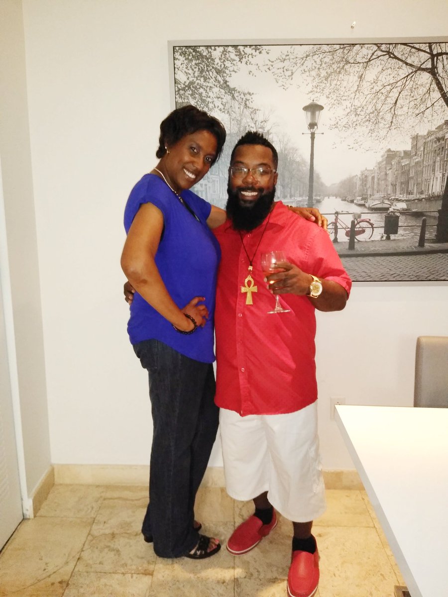 Ms_Mocha_Bella's tweet photo. I want to take this time to wish @Mandeleon9 a very Happy Birthday๐๐พ๐ท๐ธ๐น๐ป๐๐๐๐ #BirthdayTurnUp #BirthdayBehavior #BirthdayBlessings #305represent #ATLrepresent #HappyBirthday https://t.co/w96ZSIgC5z