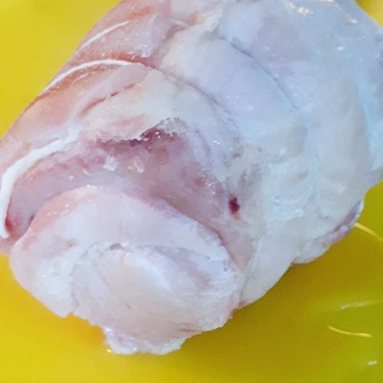 IOW Piggie, cured by Paul Murphy the butcher, cooked by us, sliced to your liking.