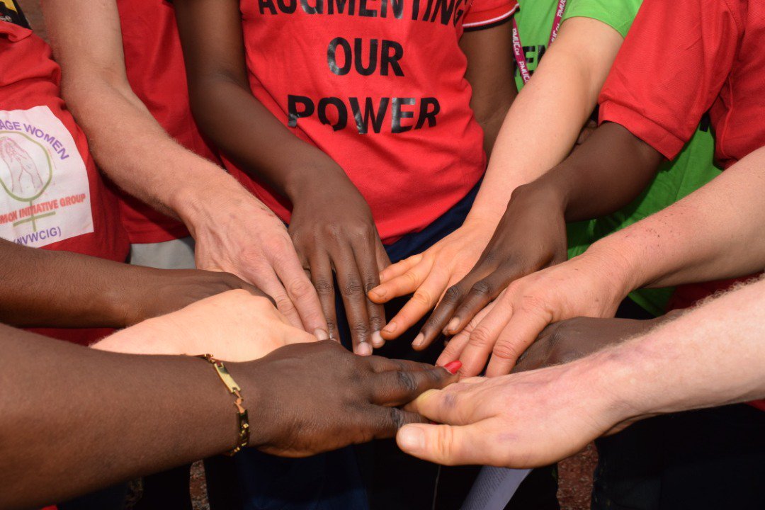 ntankah's tweet photo. Ntankah continues in their Theme which promotes the #onepeopledifferentcolors culture.
Albinism is beautiful
@YouthForce9 @ViiVHC @amplifyfund https://t.co/ie0ap8wfVJ