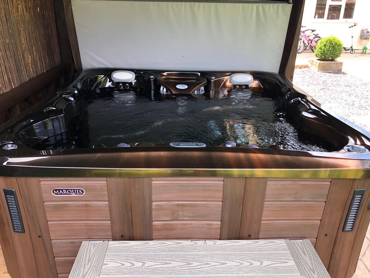 Hot Tubs Oxfordshire (HotTubsOx) Twitter