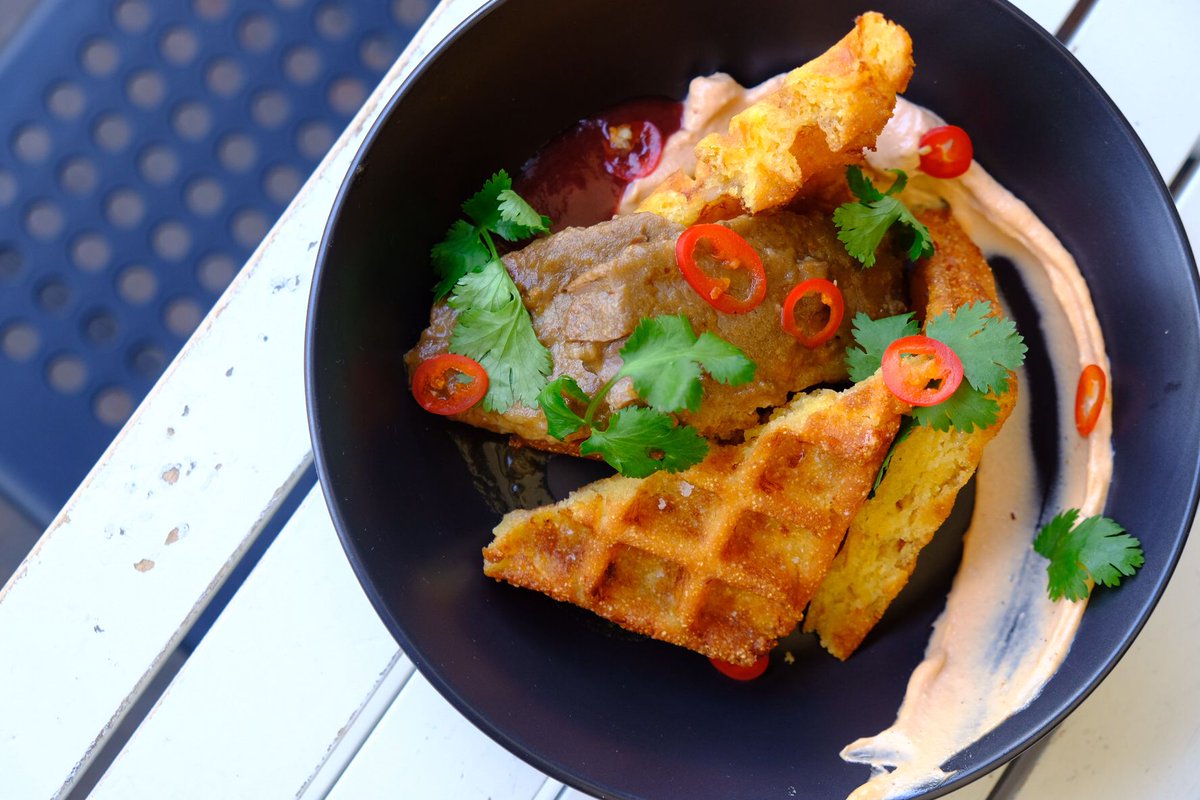 Our waffle of the month for July - 60 hour beef brisket, chipotle mayo, strawberry ketchup, coriander and chilli on a cheese and cornbread waffle 😋

#littleclive #brisbanebreakfast