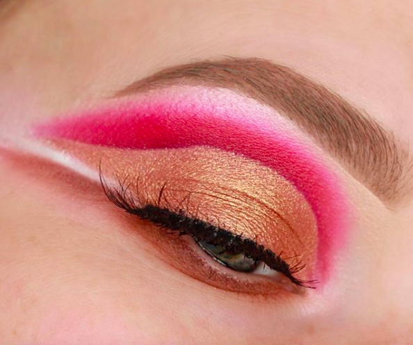 socialeyeslash's tweet photo. We're just in love with this whole situation, @amandaskmue. Looking SO good in our Envy lashes girl! #SocialEyesLashes https://t.co/ZyYQ1oPpHT