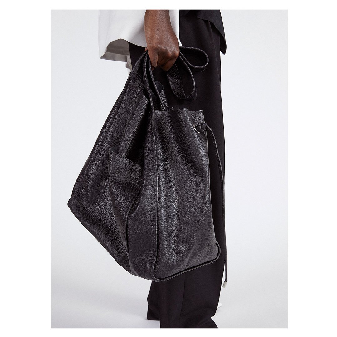 This is #zaranewin | Leather tote bag go.zara/totebag_t