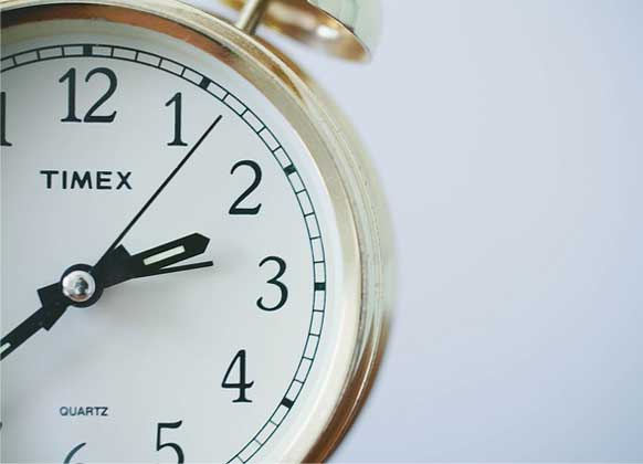 Modern Brits work 783 hrs p/year less than their parents but are more stressed! <a href="/HRNewsdesk/">HRNews</a> #stress #burnout #HR ow.ly/WjeD30p15qL