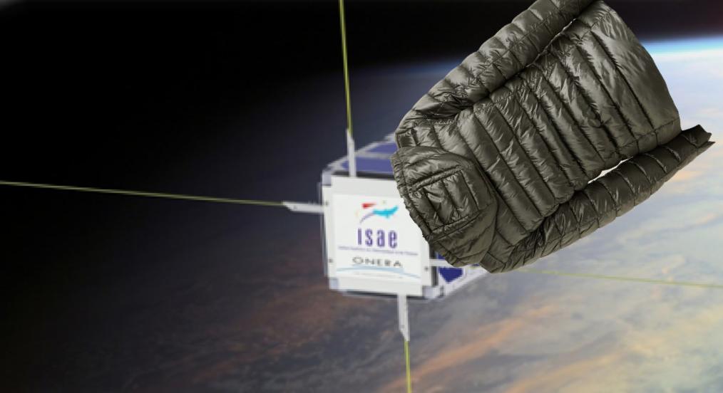 🛰️ #GoEntrySat 🛰️ <a href="/EntrySat/">EntrySat Supaero</a> sera déployé dans une vingtaine de minutes depuis le déployeur de nanosatellites @Nanoracks.
Ci-dessous : EntrySat dans Nanoracks vs EntrySat en anorak 👇