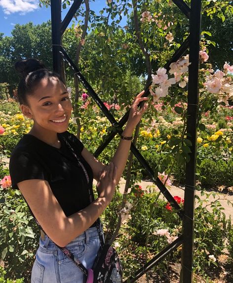 Pitt_Bridge's tweet photo. Dominique is a senior studying biological sciences with minors in chemistry and music and is also working toward a certificate in American Sign Language! In her third year as a counselor, she is excited to meet the campers and build a unique community with the other counselors! https://t.co/rTpuBwjZc7