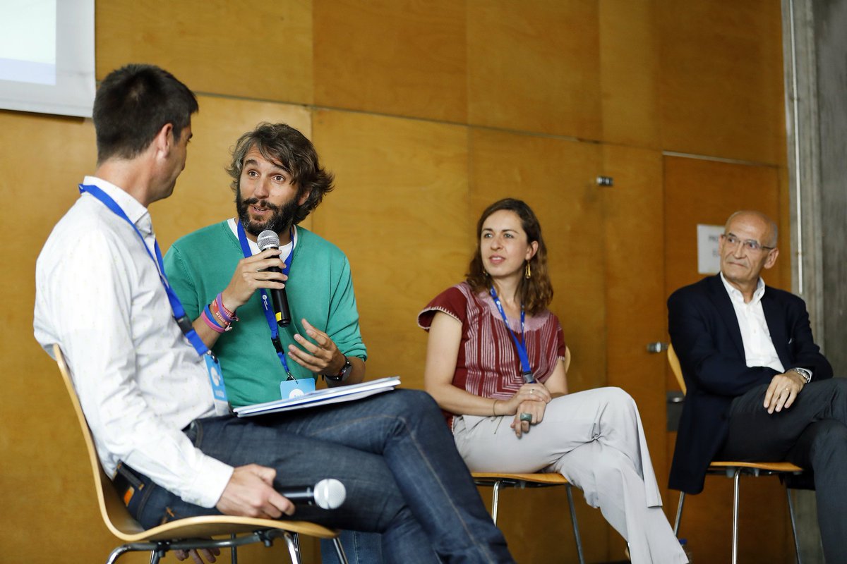 ESADEAlumni's tweet photo. El mes pasado celebramos la XIII Clausura de #ESADEAlumni #Social donde tuvimos el lujo de conocer y charlar con @tebcooperativa sobre sus resultados económicos&sociales y junto con @holaluzcom #Lavola y @bcorpspain_💙 #ESADE #ESADESocial https://t.co/aSFJb87J9q