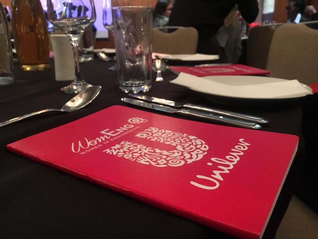 _WomEng's tweet photo. Itβs @UnileverSA night at #WomEngSA Fellowship! Fellows are sharing an exclusive evening with Unilever, getting to know more about life at Unilever. #changingtheworld#UnileverSA https://t.co/aDNHeRRQOX