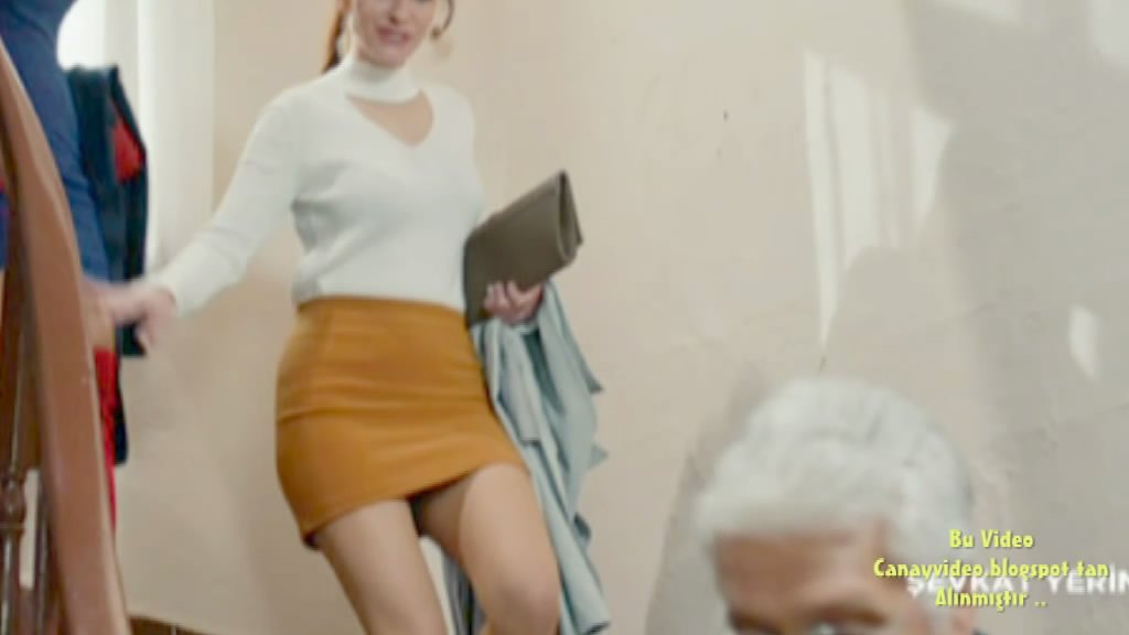 Men qoshnimni sikishni yaxshi koraman va uning ichida cum Kursk temir yol stantsiyasida tualetda jinsiy aloqa