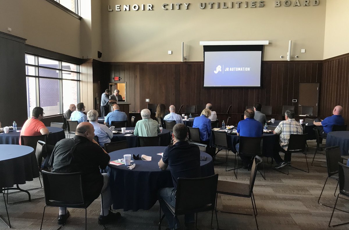 Thank you to all of the industry leaders that attended our Industry Roundtable on Friday! We focused on Workforce and Automation topics. Our local educators also took part in this conversation as we continue efforts to connect our talent pipeline to the workforce! ⚙️⛓ #goloco