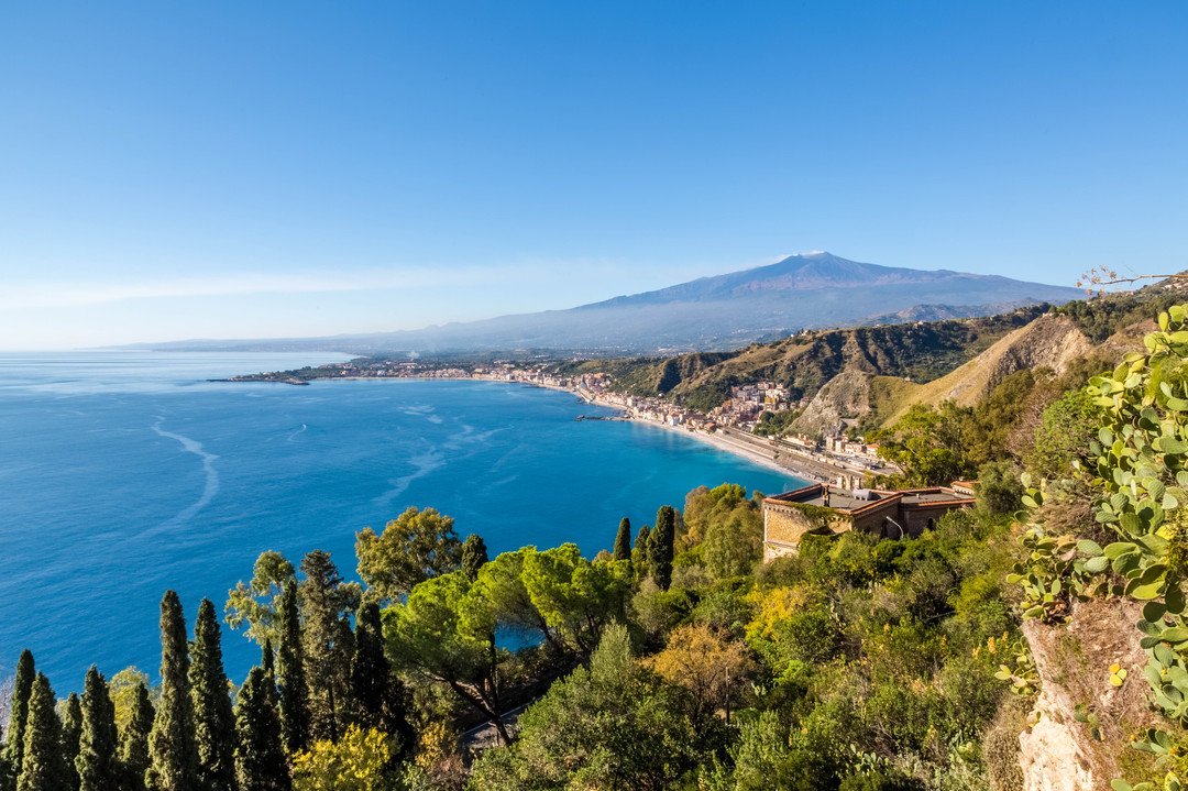 Don't miss our best last-minute deals on #holidays to #Siciliy this summer: bit.ly/2iGblHZ