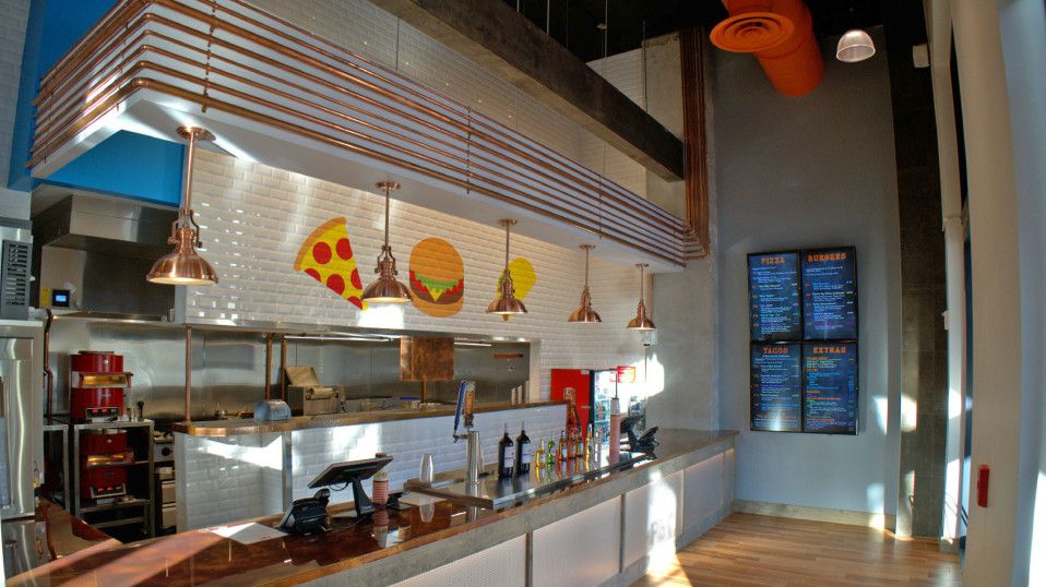 pbnt_srq's tweet photo. The calm before the storm.. a.k.a The Fourth Of July 🇺🇲 
PBNT is ready to serve you the best Pizza, Burgers and Tacos 🍕 🍔 🌮 https://t.co/aQhcua6ACz