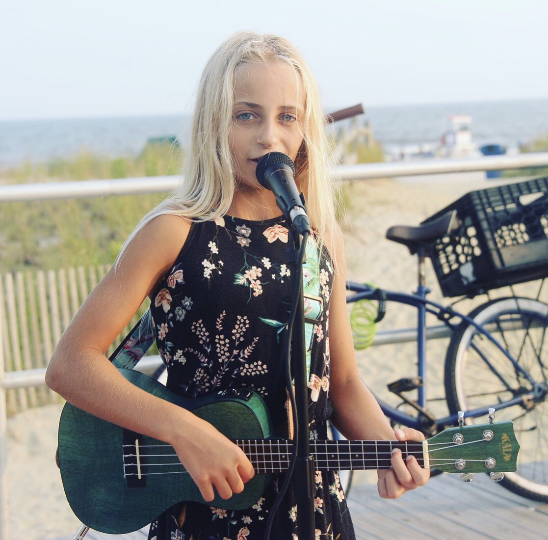 Come by <a href="/steakemup/">steakemup</a> tomorrow, July 4 from 7-9pm to see me perform! On the boardwalk at 17th Street in North Wildwood!! While ur there u should try one of my favorite snacks (like funnel fries) and sing along to some of ur favorite tunes!!