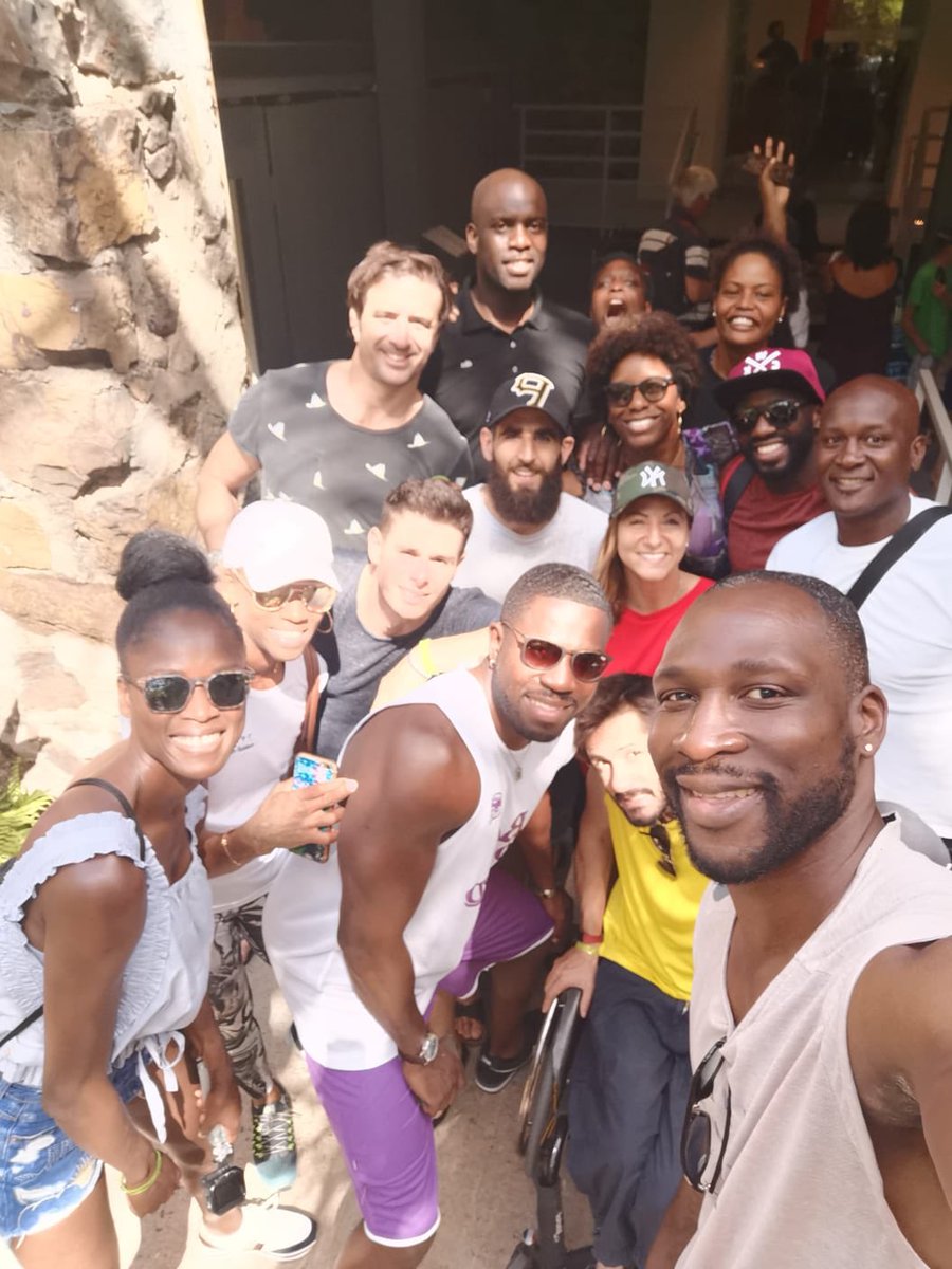 RecchiaAlex's tweet photo. @MartiniqueGames Quelle aventure !😍 En quelques mots : soleil, découverte, champions, fous rires, patrimoine, rhum, catamaran, échanges, initiations, partage, souvenirs inoubliables 🤩 heureuse et honorée d’avoir fait partie de cette 2e édition 😁 @sarahdaninthe @mandy_972 https://t.co/ikcREjeXgN