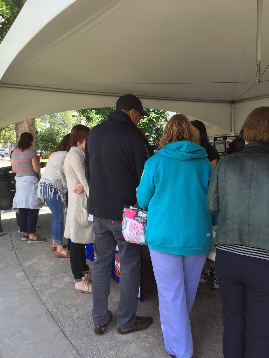 alphahouseyyc's tweet photo. We owe a belated congratulations to #safeworks with Alberta Health Services, who last week celebrated 30 years of service. Check out some of the event pictures and congratulations to our partners at @AHS_media for 30 years exemplary service! #anniversary #healthandwellness https://t.co/2bo0QZA5Yh