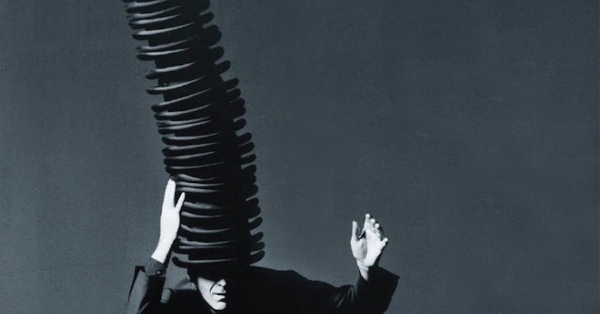 colofonlibros's tweet image. #MundoExtraño de @joseovejero2017  (@paginasdeespuma) es un libro de catorce relatos de extensión muy variable y cinco microrrelatos, que van de lo absurdo a lo cotidiano, generando en todos el sentimiento de lo extraño.

mascultura.mx/mundo-extrao-o…