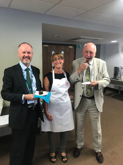bedfordhospital's tweet photo. Our Chair and Chief Executive starting our AGM off the right way! With @sonias_kitchen delicious brownies! #AnnualGeneralMeeting https://t.co/m1WmAlX9QN