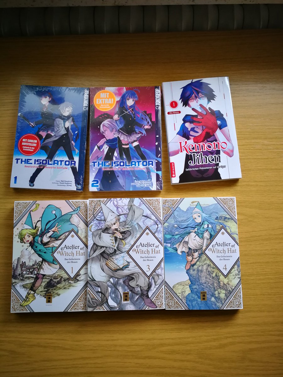 RealReloadedLP's tweet photo. Das ist meine Ausbeute an #Manga der letzten beiden Tage. Einer fehlt und zwar der 2. Band von #AtelierofWitchHat der kommt per Post. #KemonoJihen sowie #TheIsolator sind Test Käufe. Weiteres zu den Manga folgt in späteren Tweets. #lesen #shopping https://t.co/u8E4zRPwcI