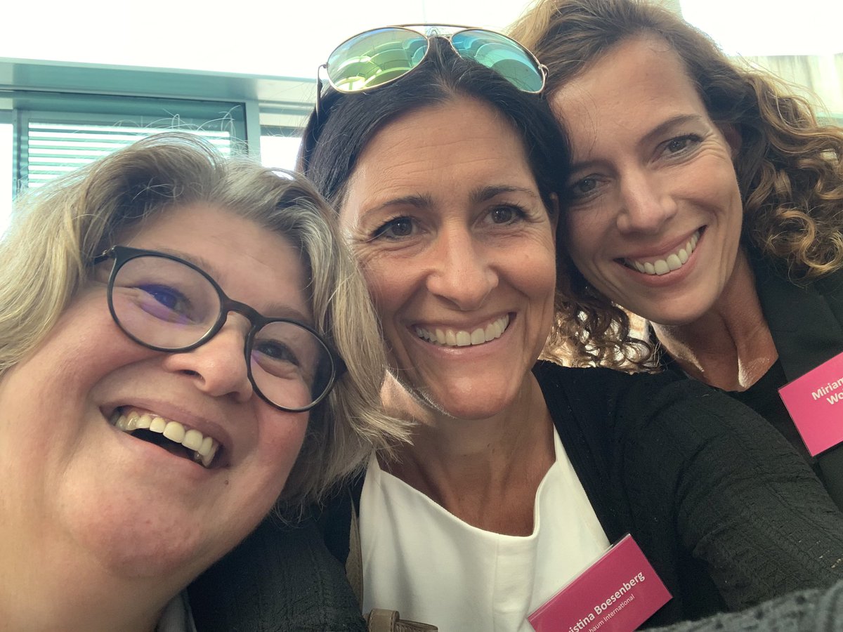 Christina Bosenberg Endlich Mal Wieder Top Frauen Beim Chancengipfel Von Dorobaer Digitale Frauen Entwickeln Neue Realitat Wohlfarthmiriam Meyervera T Co Bwojwhqf1m