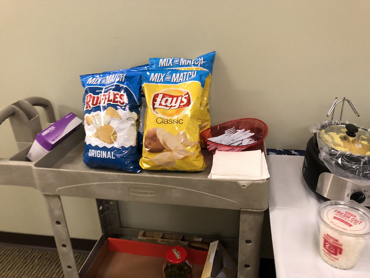 Spoiled is definitely a understatement. Thanks to our mgrs for taking great care of us. Looking forward ro being off for the 4th of July and spending the day with my family😊