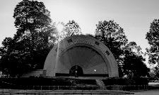 BradleymatsonB's tweet image. #bandshell in #blackandwhite #brad 
#throwbackthursday